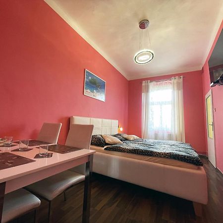Apartman Exclusive Praga Exterior foto